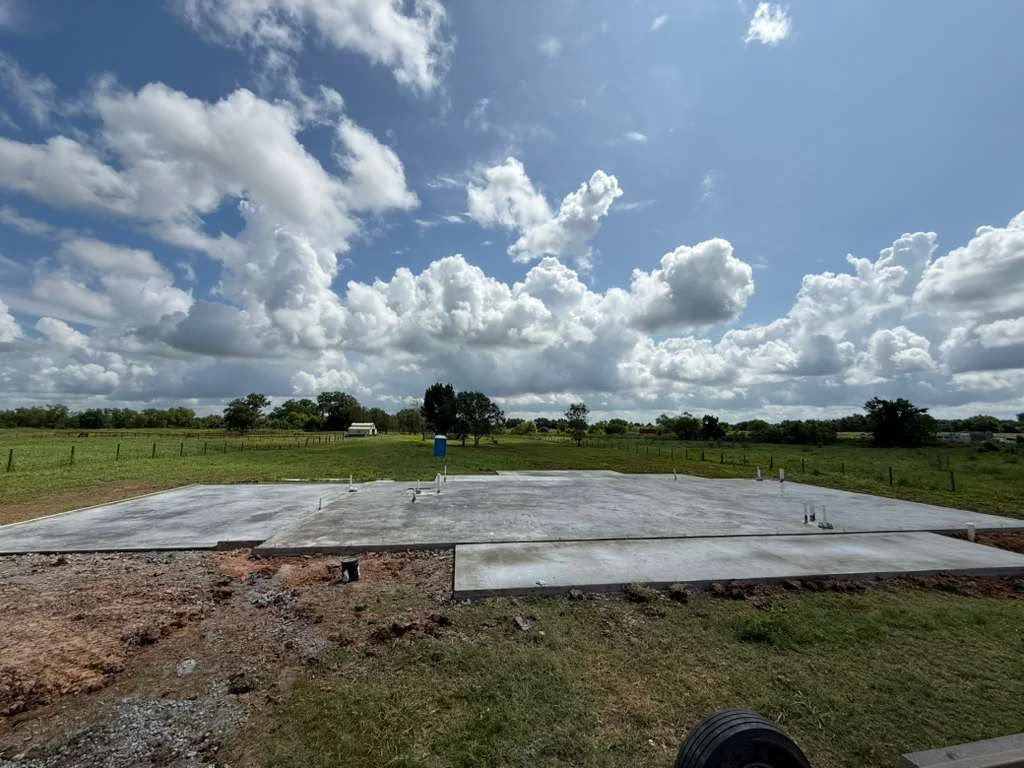 A poured house foundation slab by Santoyo’s Concrete