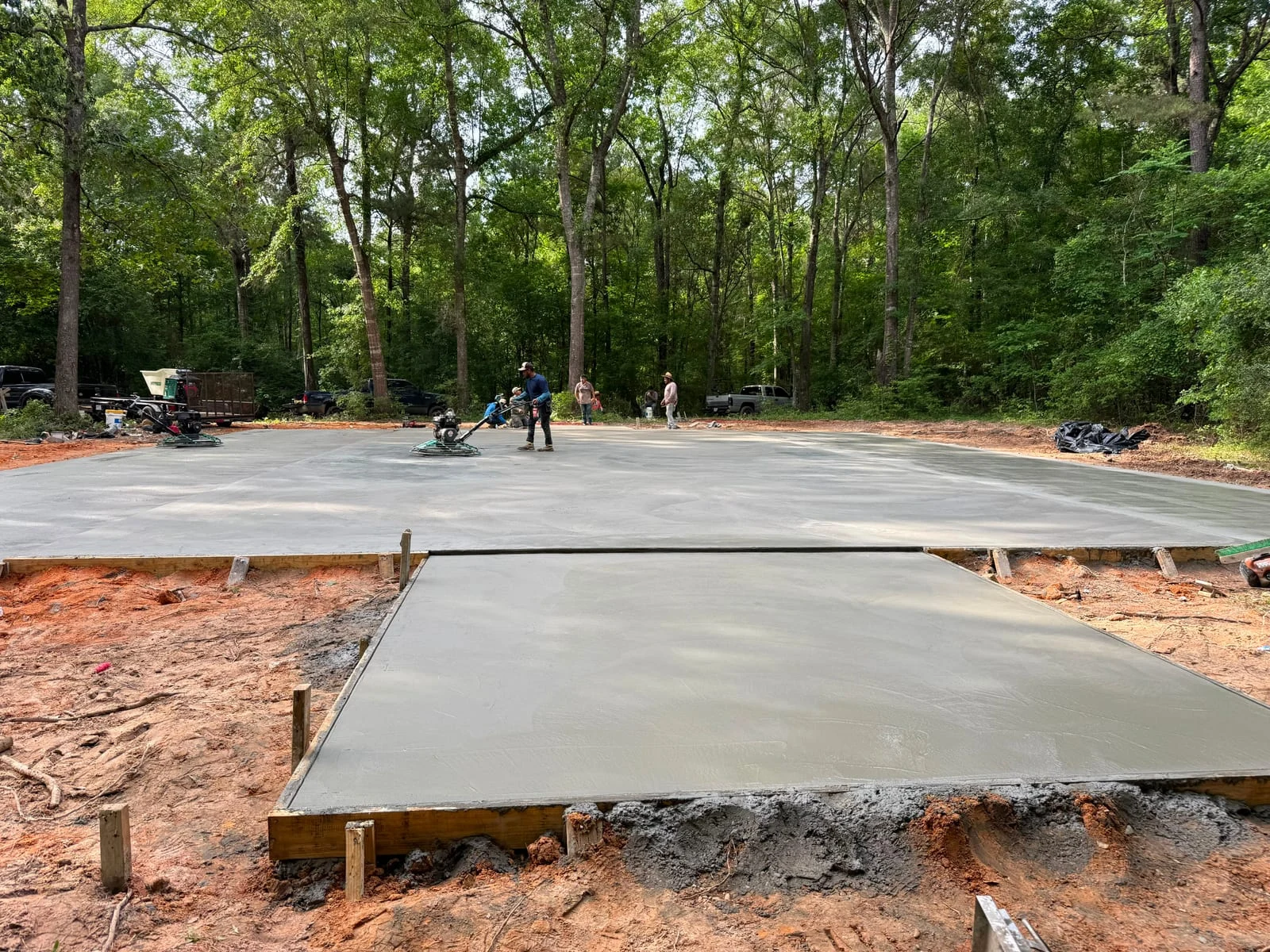 A poured house foundation slab by Santoyo’s Concrete